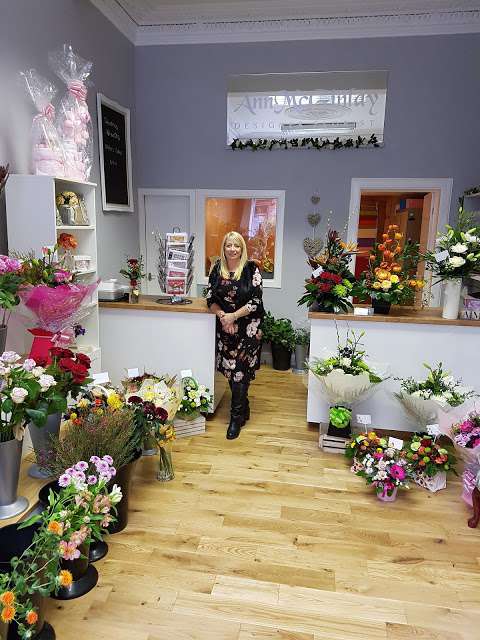 Ann McGinlay Designer Florist photo