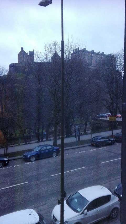 The Edinburgh Address - Castle View Apartment photo
